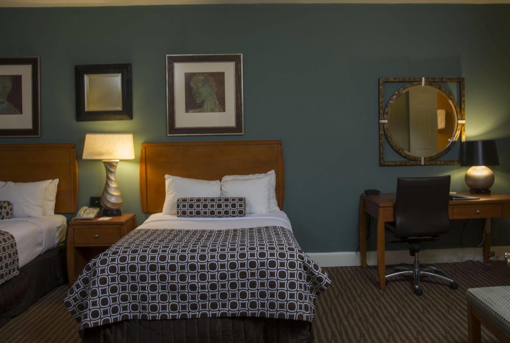 The Rockville Hotel, A Ramada By Wyndham Esterno foto