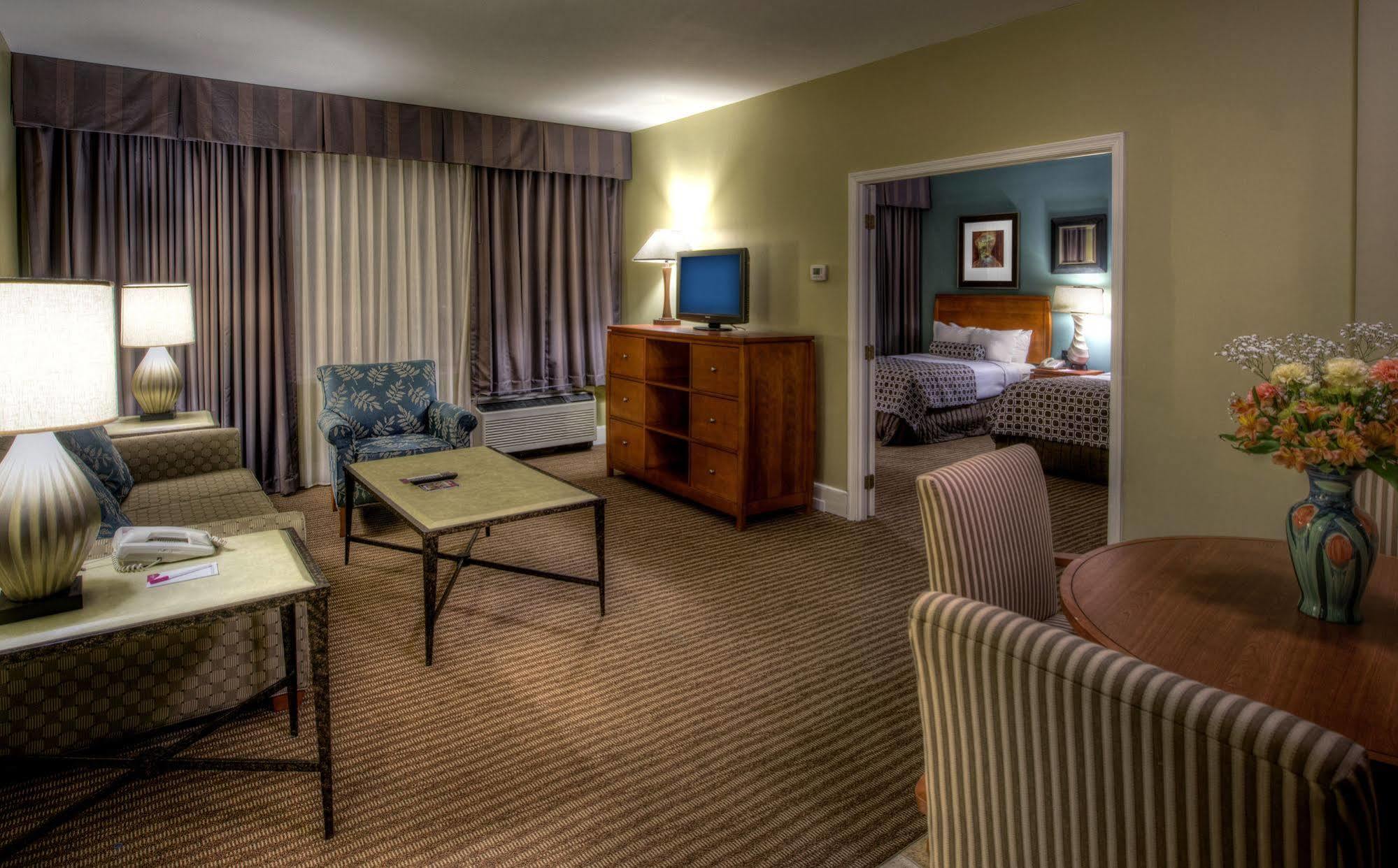 The Rockville Hotel, A Ramada By Wyndham Esterno foto