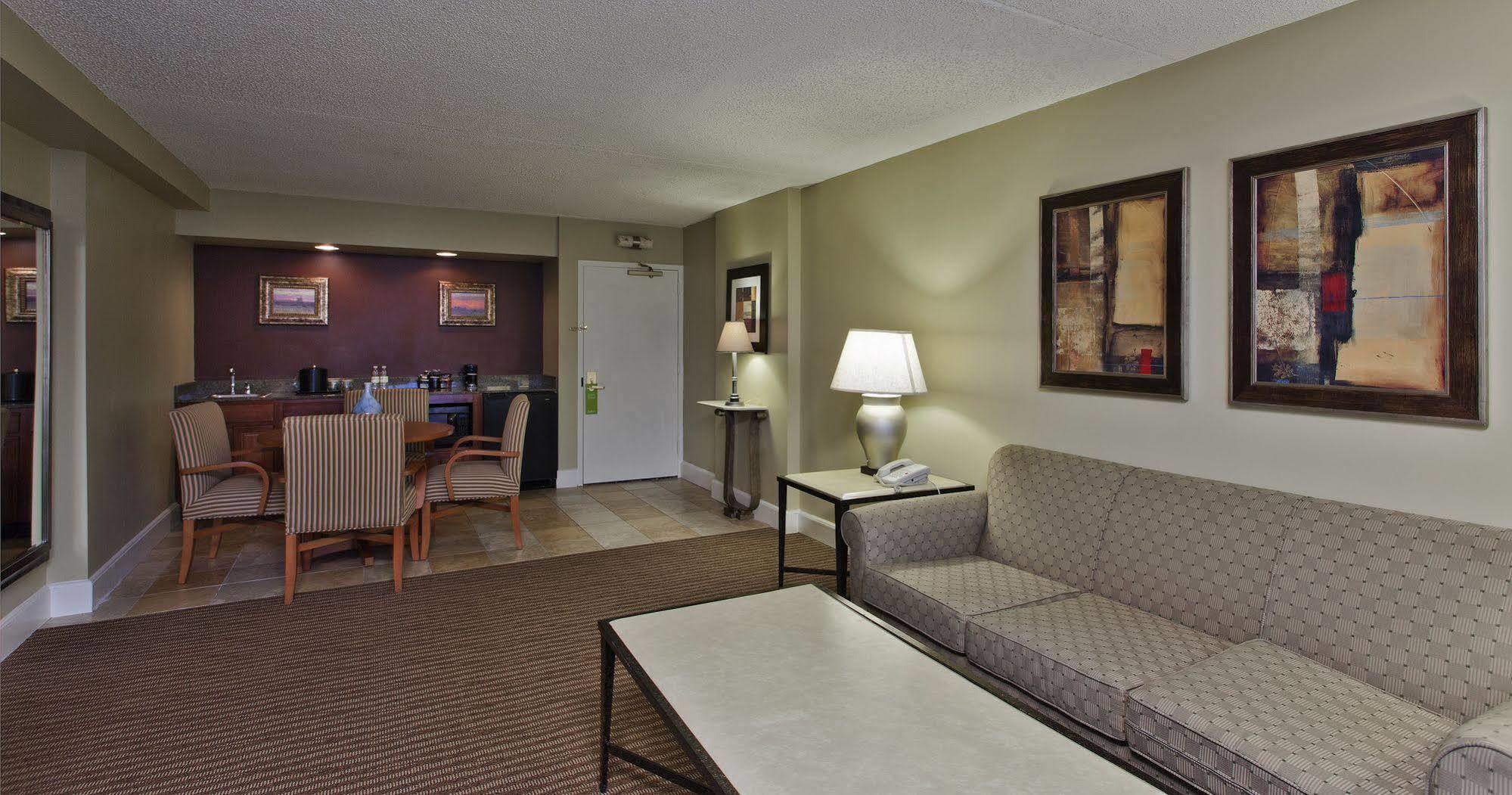 The Rockville Hotel, A Ramada By Wyndham Esterno foto