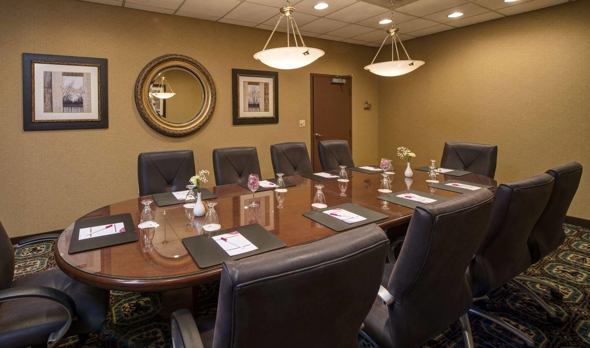 The Rockville Hotel, A Ramada By Wyndham Esterno foto